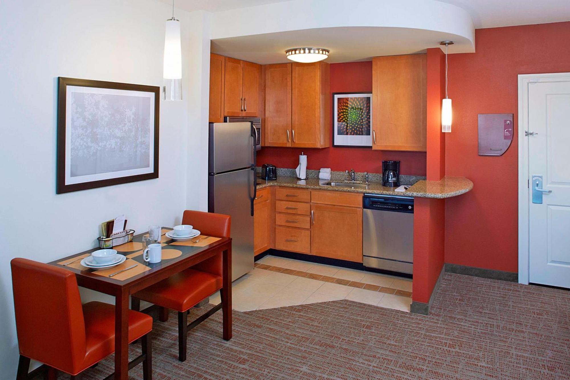 Residence Inn By Marriot Clearwater Downtown Экстерьер фото