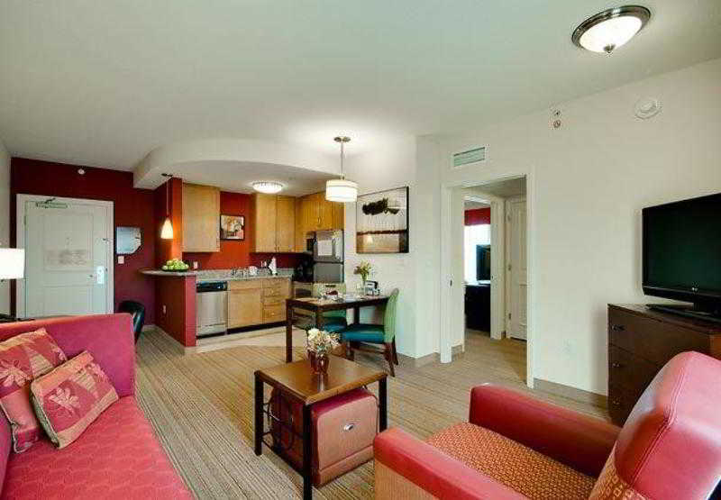 Residence Inn By Marriot Clearwater Downtown Экстерьер фото